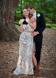 Image result for Great Prom Photo Poses