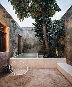 Jardim Moderno! | Small pool design, Small backyard pools, Pool houses