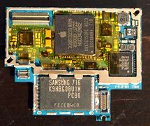 Image result for iPhone 2G Board Traces