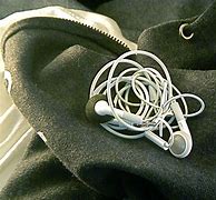 Image result for iPhone 14 Earbuds