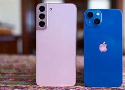 Image result for Comparison Apple-Samsung Phone Pictures