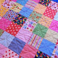 patchwork design the pink button tree how to make a patchwork quilt patchwork design the pink button tree how to make a patchwork quilt