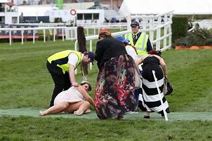 Image result for Horse Racing Ladies Day Berfoot