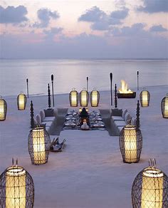Exclusive Wedding Destinations - Sandbank Weddings in the Maldives