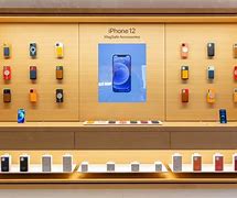 Image result for iPhone 1 Apple Store