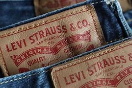 womens levis に対する画像結果