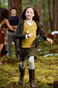 Image result for Renesmee Twilight Saga Breaking Dawn Part 2