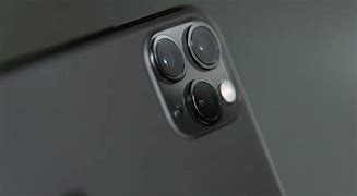 Image result for iPhone 10 vs 11 Pro