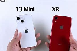 Image result for iPhone 13 Mini Size vs SE