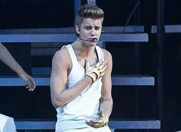 Image result for Justine Bieber Paparazzi Pic