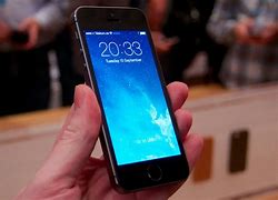Image result for difference between iPhone 5S 5C