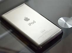 Image result for Handphone Apple Gold