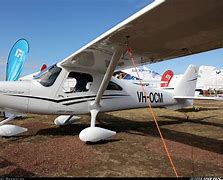 Image result for Cessna 162 Skycatcher