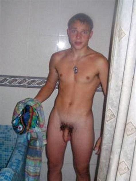Nude Men In Shower
