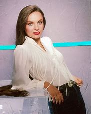 Image result for Crystal Gayle Hair Tips