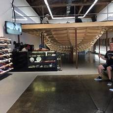 supreme skate shop supreme 84 photos 225 reviews skate shops 439 n supreme skate shop supreme 84 photos 225 reviews skate shops 439 n