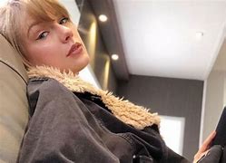 Image result for Taylor Swift Mannequin Red