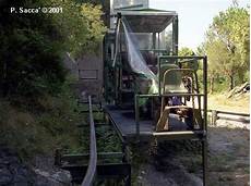 monorotaie a cremagliera 5terre 07 jpg 48136 bytes monorotaie a cremagliera 5terre 07 jpg 48136 bytes