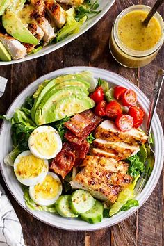 Grilled Chicken Cobb Salad with Honey Dijon {Paleo} |