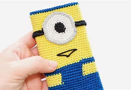 Image result for iPod Touch Minion Case