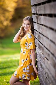 Image result for Senior Portrait Ideas for Girls