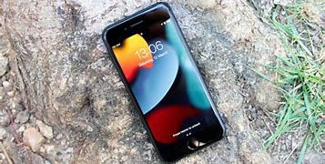 Image result for iPhone SE 2022 Pictures