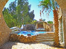Image result for Cali Lo Hotel Ios