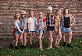 Image result for Group FaceTime Teenagers Wallpaper