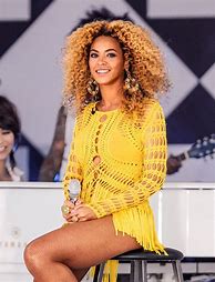Image result for Beyonce with Curly Hair
