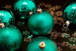 Image result for Christmas iPhone Lock Screen