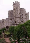 Obraz znaleziony dla: pembroke castle,GB