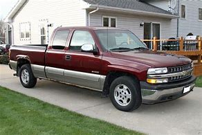 Image result for A 2000 Chevy Silverado 1500 Pickup Truck
