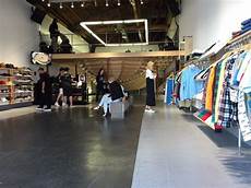 supreme skate shop built in skate bowl yelp supreme skate shop built in skate bowl yelp