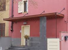 tettoia a sbalzo in legno tettoia a sbalzo orizzontale con tiranti in acciaio il tettoia a sbalzo in legno tettoia a sbalzo orizzontale con tiranti in acciaio il
