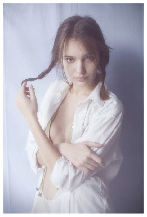 Young Nude Photography