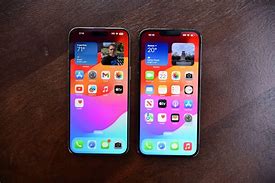 Image result for iPhone 15 Pro vs Pro Max Size