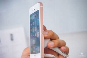 Image result for iPhone SE 020 in Hand