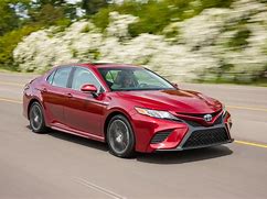 Image result for Toyota Canry XLE 2018