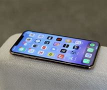 Image result for iPhone 11 Pro Max Screen Shot Song