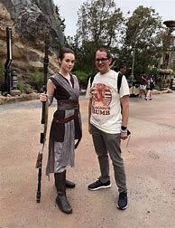 Image result for Galaxy S Edge Rey Actress