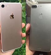 Image result for iPhone SE Virsus iPhone 7 Plus