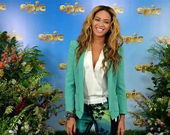 Image result for Beyoncé Samsung Up