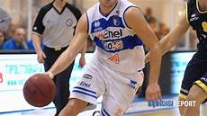 happy casa caserta il brindisino marco giuri nuovo play della juve caserta happy casa caserta il brindisino marco giuri nuovo play della juve caserta
