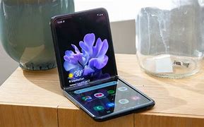 Image result for What the Flip Apple-Samsung