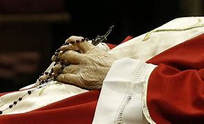 Image result for Tumb Benedictus XVI