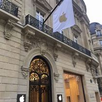 Image result for Apple Store Paris