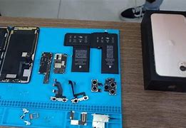 Image result for iPhone 11 Pro Max Battery Dayogrm