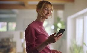 Image result for Who Play Sadie in Verizon Ads