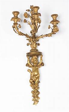 applique bronzo due applique con putti reggicandela in bronzo dorato applique bronzo due applique con putti reggicandela in bronzo dorato