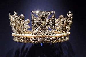 Image result for Coronation Crown of Queen Elizabeth II